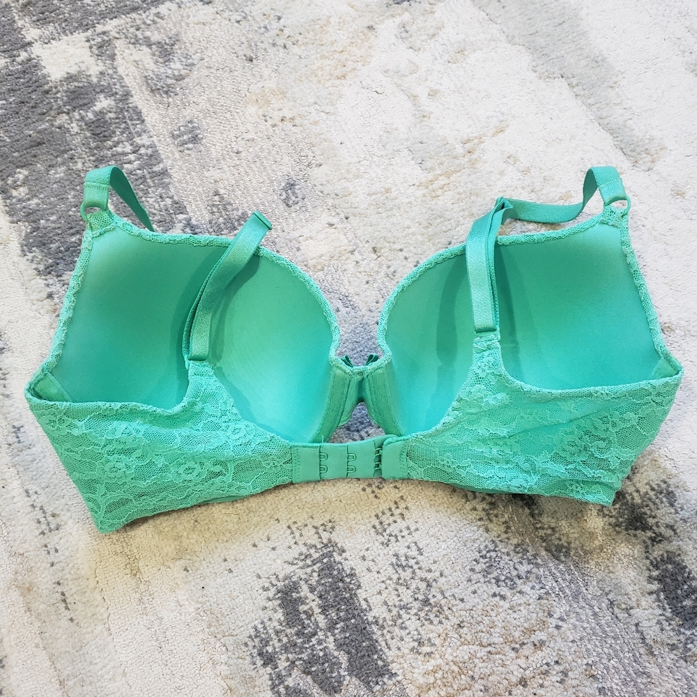 Victoria’s Secret green bra 32DD - Picture 2 of 3